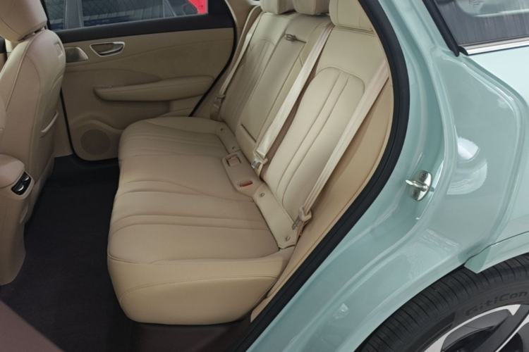 Used Hima H5 2025 Model Range-Extending Pro Left Rear Seat