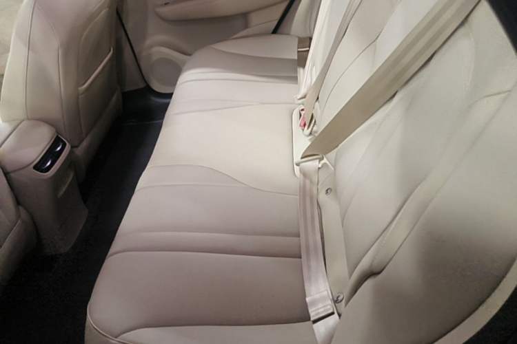 Used Hima H5 2025 Model Range-Extending Pro Left Rear Seat