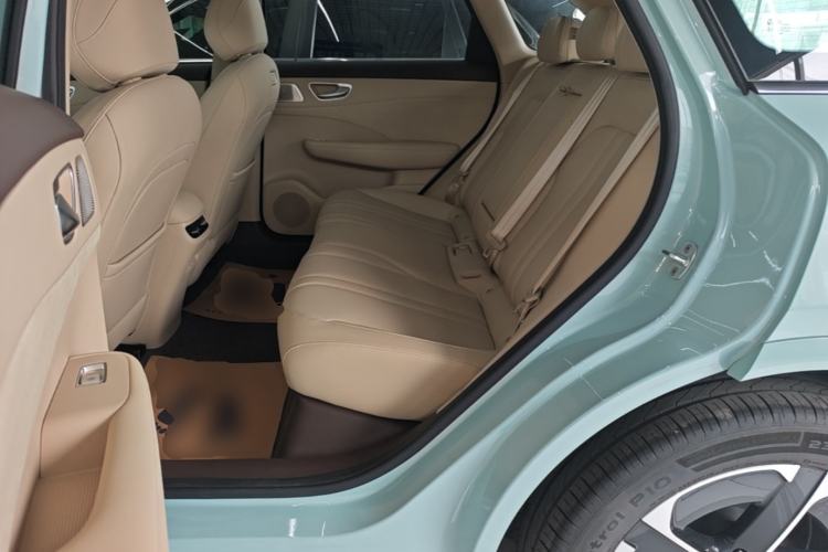 Used Hima H5 2025 Model Range-Extending Pro Left Rear Seat