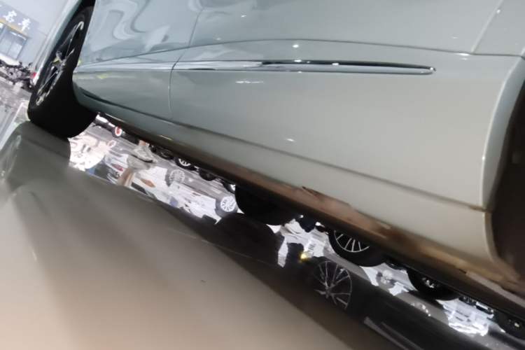 Used Hima H5 2025 Model Pure Electric Pro Left Side Sill