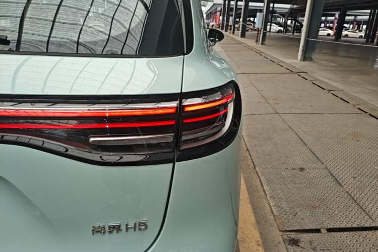 Used Hima H5 2025 Model Range-Extending Pro Right Rear Taillight