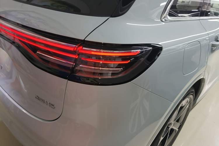 Used Hima H5 2025 Model Range-Extending Max Right Rear Taillight