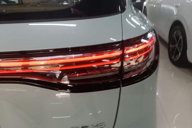 Used Hima H5 2025 Model Range-Extending Pro Right Rear Taillight