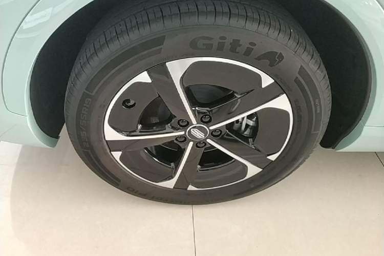 Used Hima H5 2025 Model Range-Extending Pro Right Rear Wheel Hub