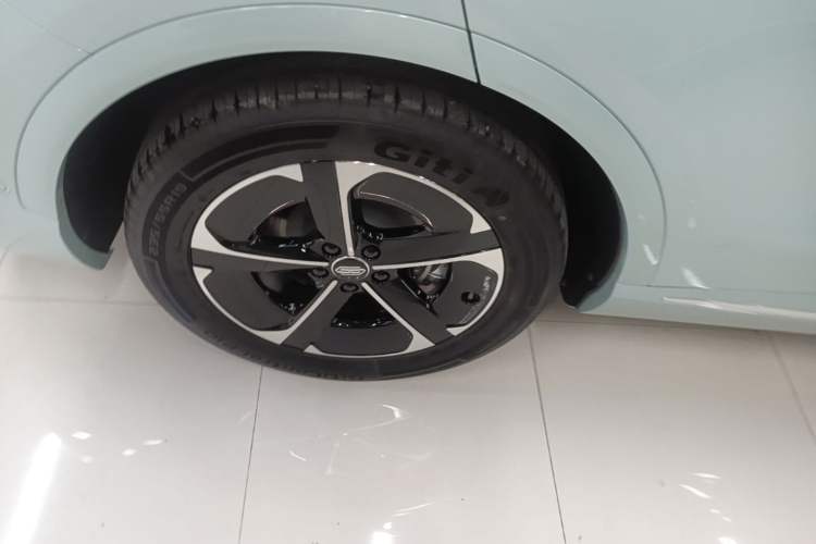 Used Hima H5 2025 Model Range-Extending Pro Right Rear Wheel Hub