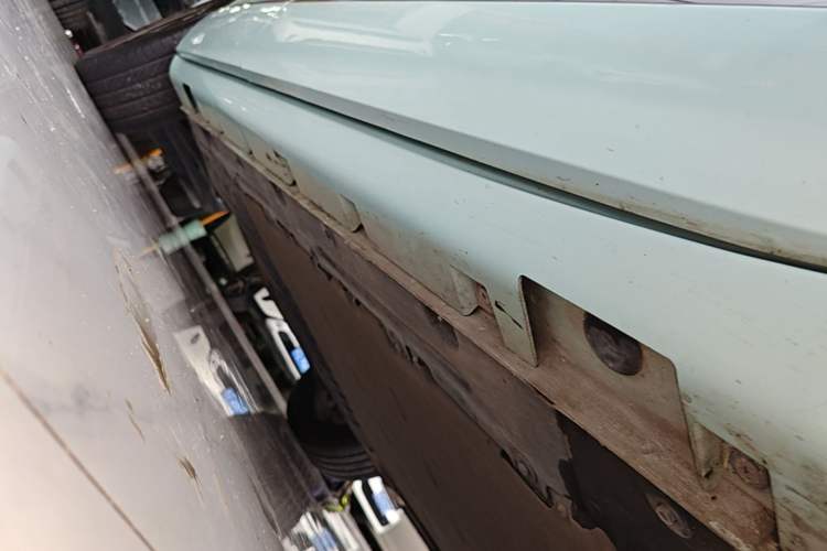 Used Hima H5 2025 Model Range-Extending Pro Right Side Sill