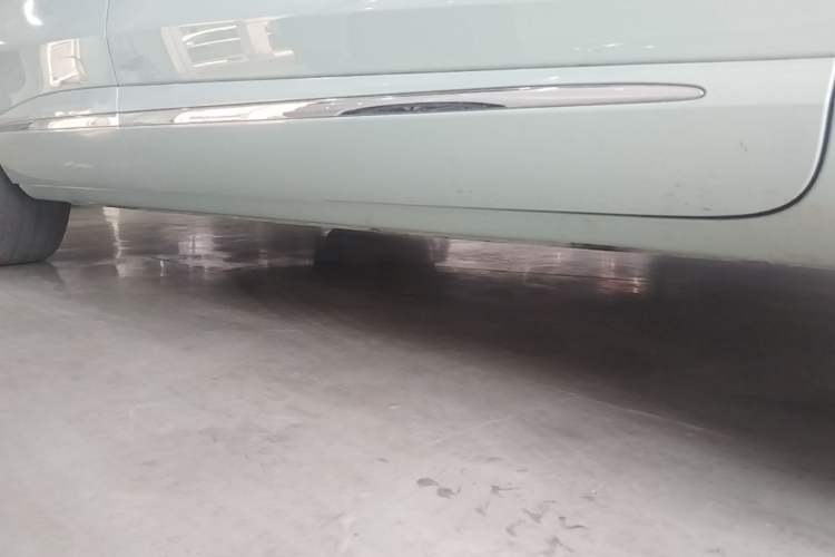 Used Hima H5 2025 Model Pure Electric Pro Right Side Sill