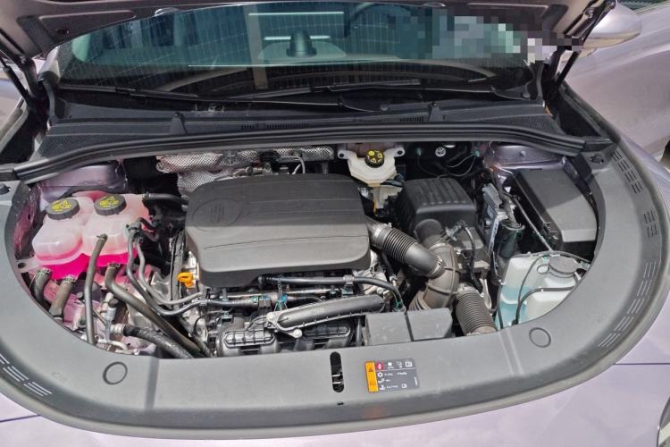 Used Hima H5 2025 Model Range-Extending Max Engine Bay