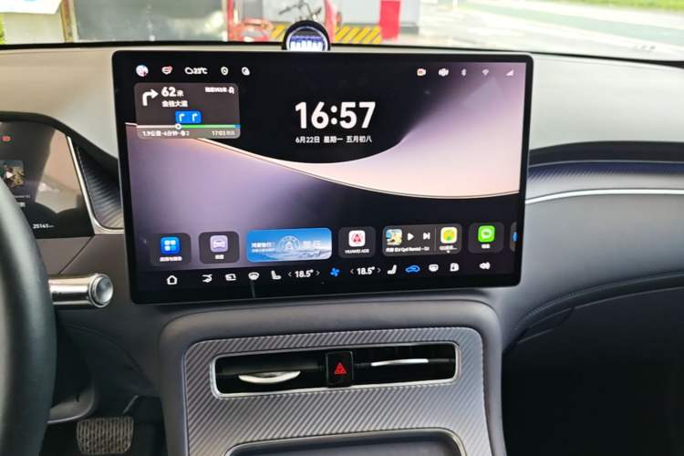 Used Hima H5 2025 Model Range-Extending Max Audio And AC Panel