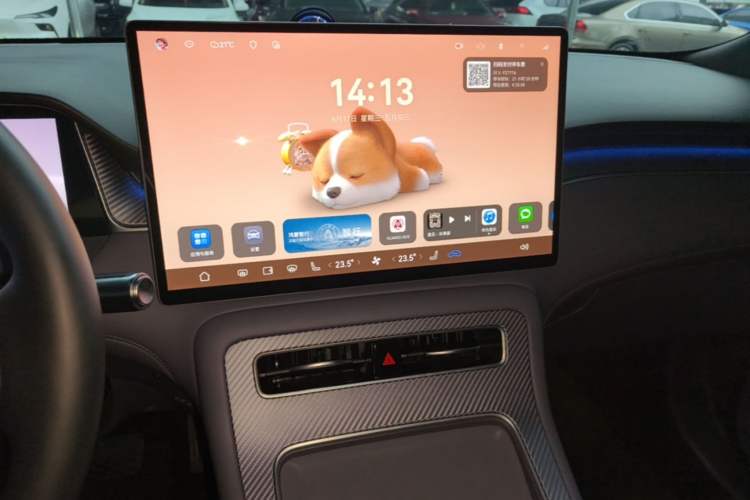 Used Hima H5 2025 Model Range-Extending Max Audio And AC Panel