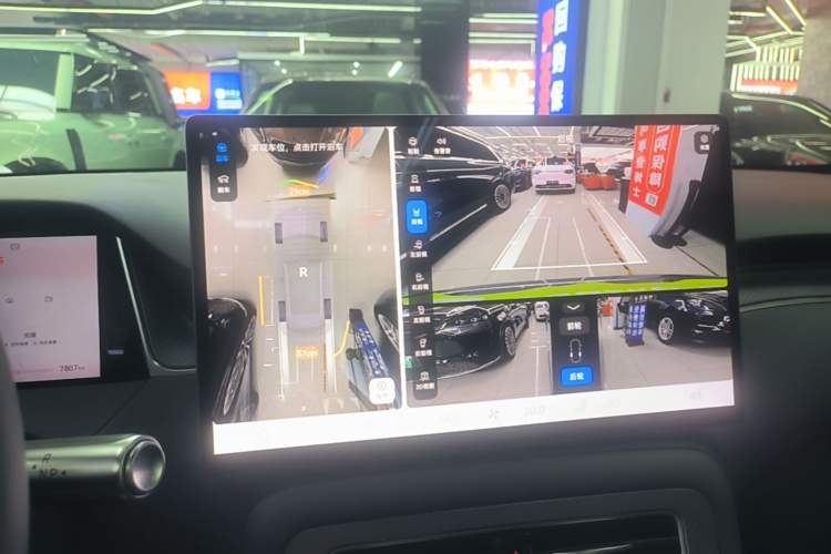 Used Hima H5 2025 Model Range-Extending Max Audio And AC Panel