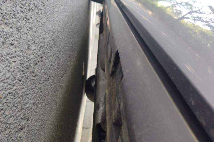 Used Hima H5 2025 Model Range-Extending Pro Chassis Rear Left