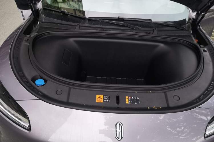 Used Hima H5 2025 Model Pure Electric Max Long Range Engine Bay