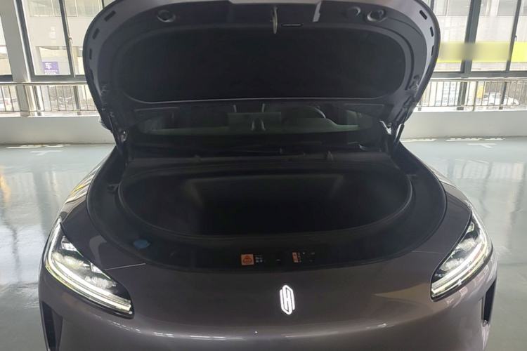 Used Hima H5 2025 Model Pure Electric Max Long Range Engine Bay