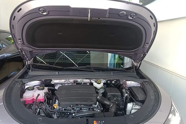 Used Hima H5 2025 Model Range-Extending Max Engine Bay