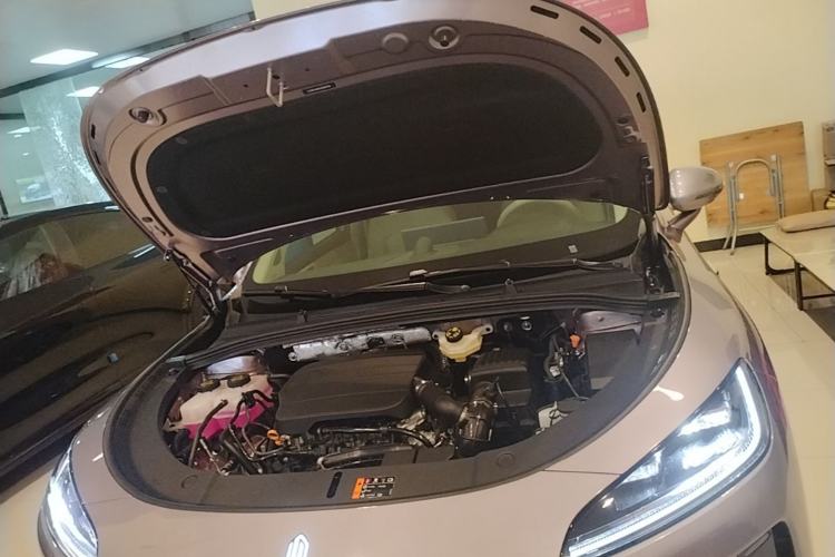 Used Hima H5 2025 Model Range-Extending Pro Engine Bay