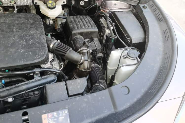 Used Hima H5 2025 Model Range-Extending Max Engine Bay Left