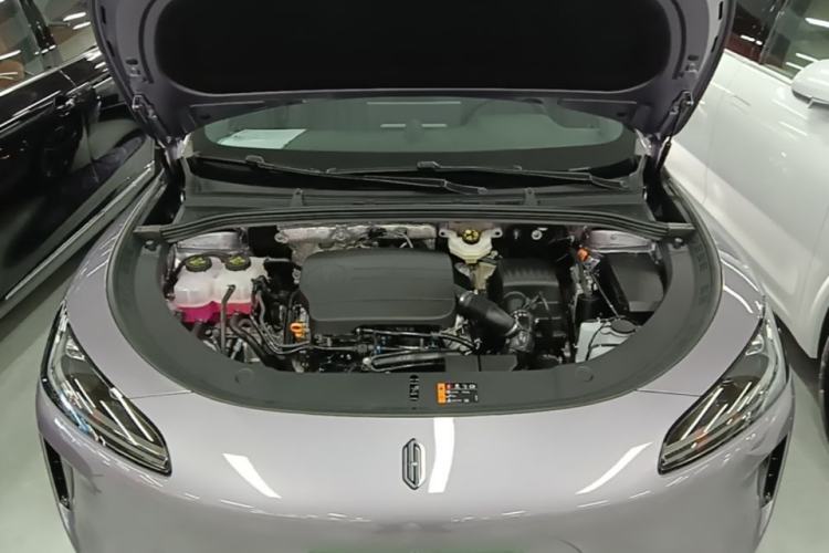 Used Hima H5 2025 Model Range-Extending Max Engine Bay