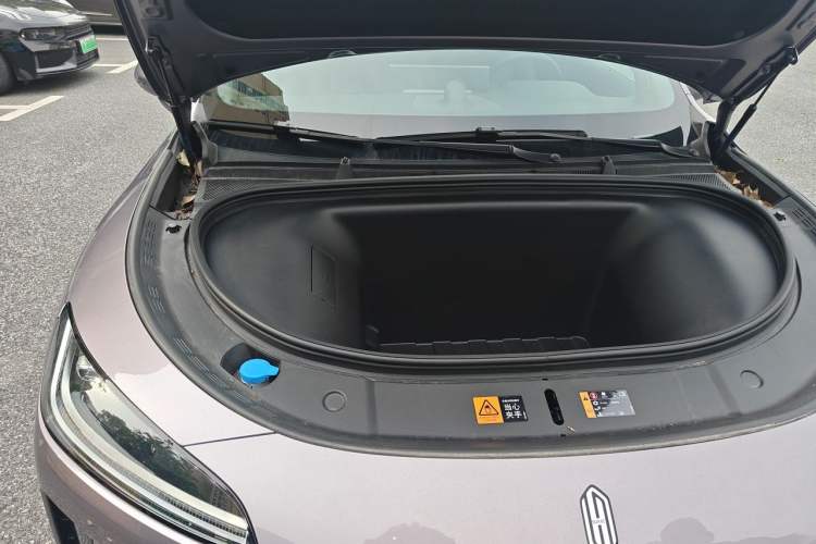 Used Hima H5 2025 Model Pure Electric Max Long Range Engine Bay Right