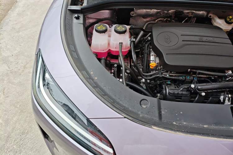 Used Hima H5 2025 Model Range-Extending Pro Engine Bay Right