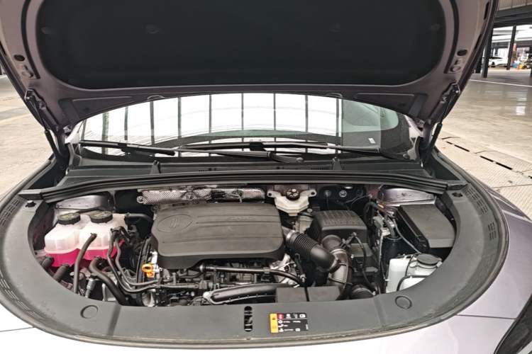 Used Hima H5 2025 Model Range-Extending Max Engine Bay
