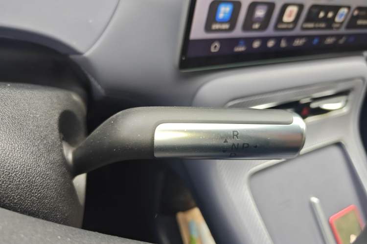 Used Hima H5 2025 Model Pure Electric Max Long Range Gear Lever