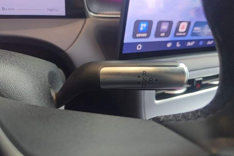 Used Hima H5 2025 Model Pure Electric Max Long Range Gear Lever