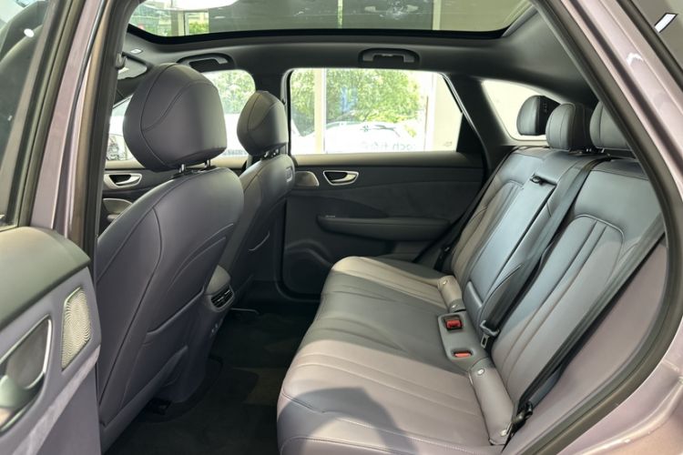 Used Hima H5 2025 Model Range-Extending Max Interior 3