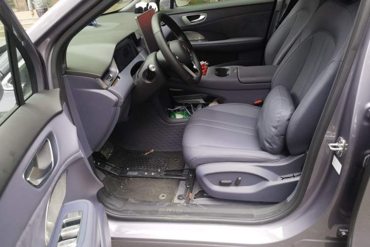 Used Hima H5 2025 Model Pure Electric Max Long Range Left Front Seat