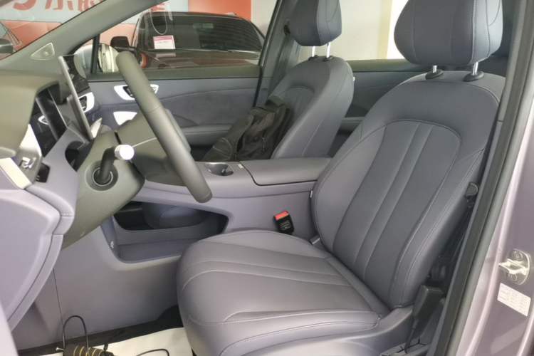 Used Hima H5 2025 Model Range-Extending Max Left Front Seat
