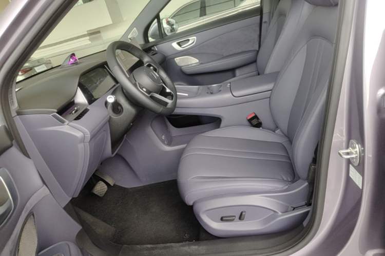 Used Hima H5 2025 Model Range-Extending Max Left Front Seat
