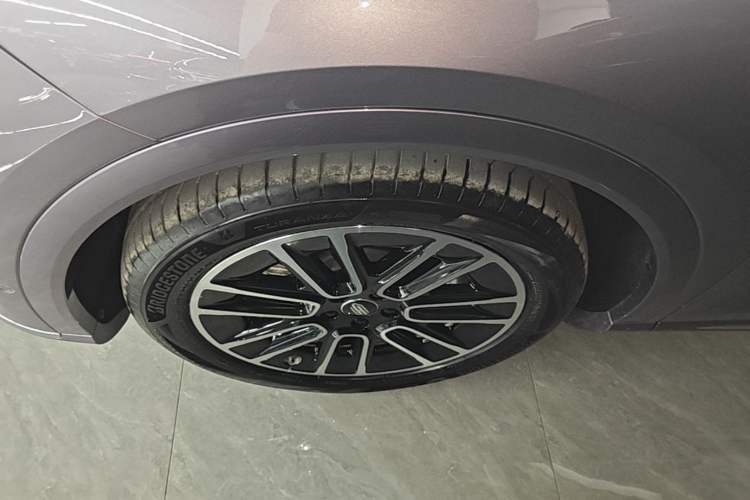 Used Hima H5 2025 Model Range-Extending Max Left Front Wheel Hub