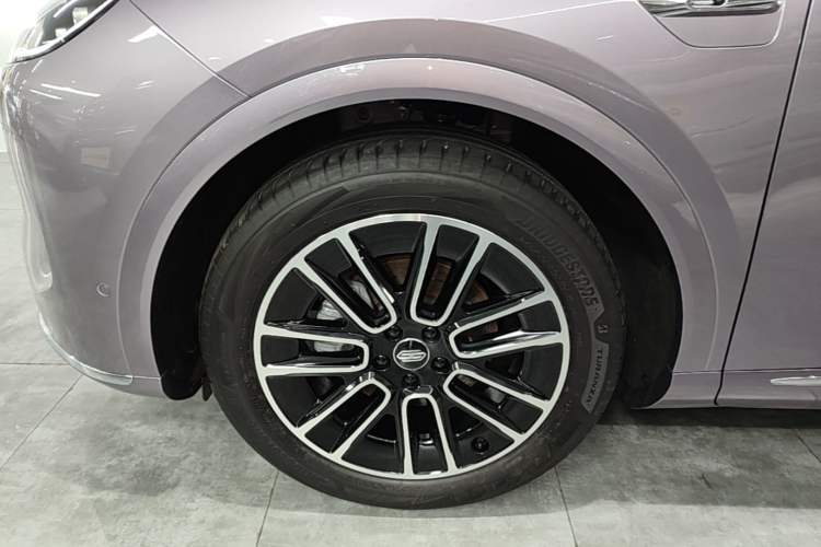 Used Hima H5 2025 Model Range-Extending Max Left Front Wheel Hub