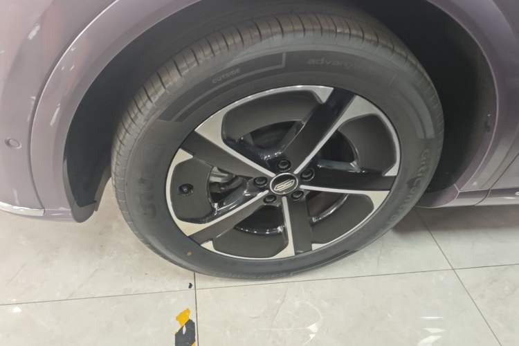 Used Hima H5 2025 Model Range-Extending Max Left Front Wheel Hub