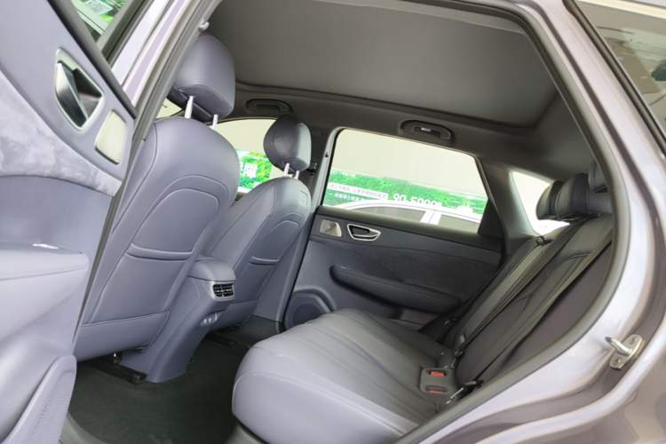 Used Hima H5 2025 Model Pure Electric Max Long Range Left Rear Seat