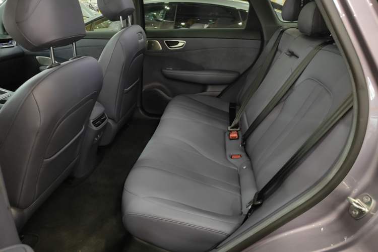 Used Hima H5 2025 Model Pure Electric Max Long Range Left Rear Seat