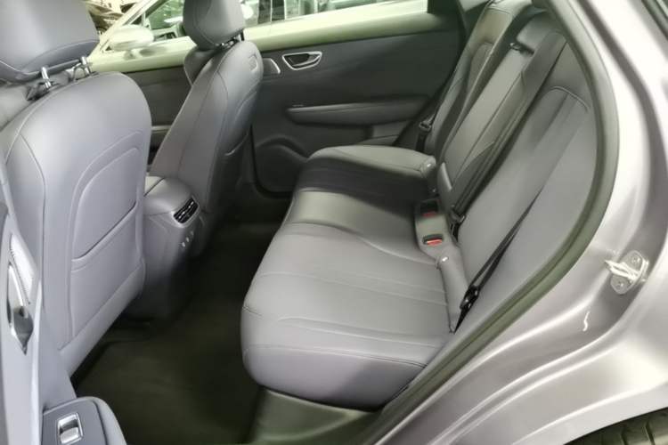 Used Hima H5 2025 Model Range-Extending Max Left Rear Seat