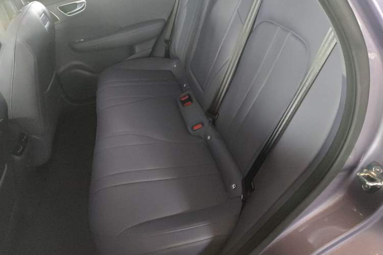 Used Hima H5 2025 Model Pure Electric Max Long Range Left Rear Seat