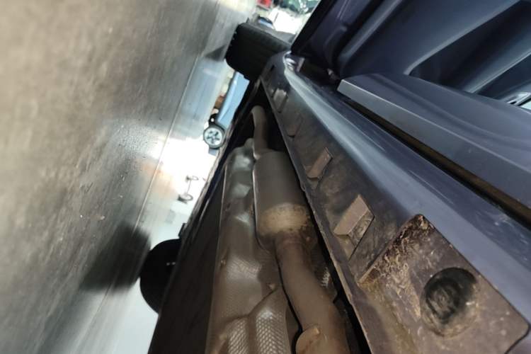 Used Hima H5 2025 Model Range-Extending Max Left Side Sill