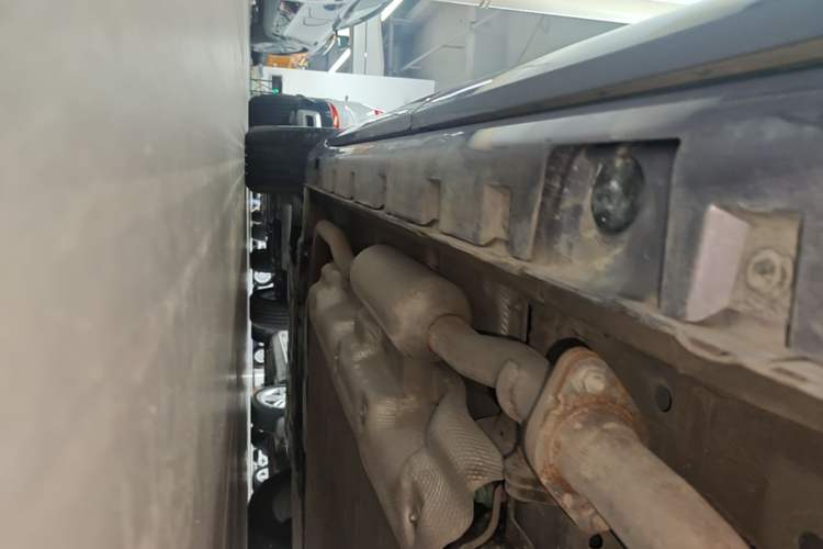 Used Hima H5 2025 Model Range-Extending Max Left Side Sill