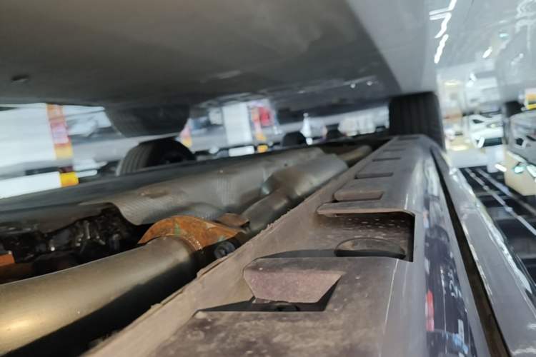 Used Hima H5 2025 Model Range-Extending Max Left Side Sill