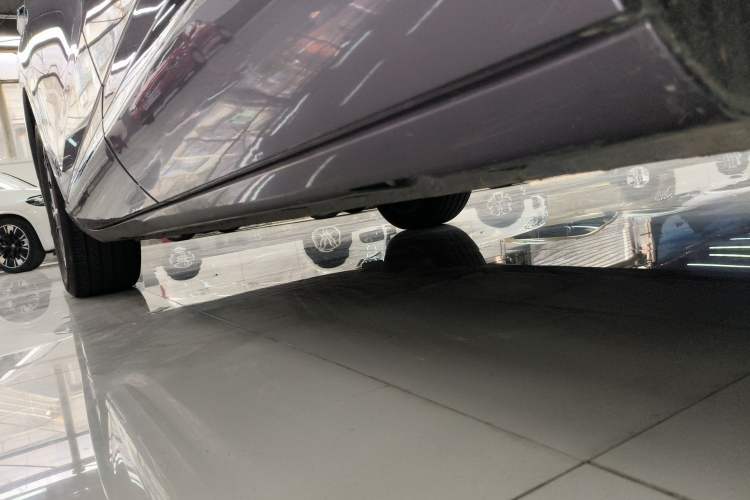Used Hima H5 2025 Model Pure Electric Max Long Range Left Side Sill