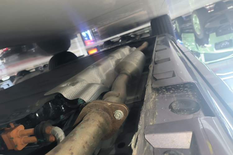 Used Hima H5 2025 Model Range-Extending Max Left Side Sill
