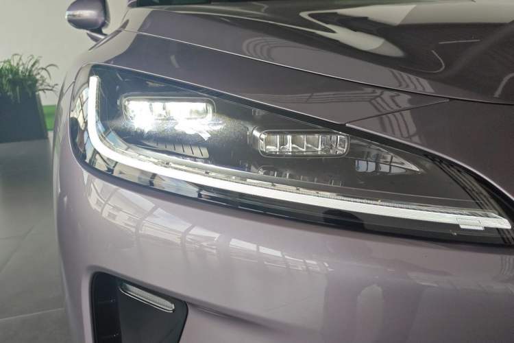 Used Hima H5 2025 Model Range-Extending Pro Right Front Headlight
