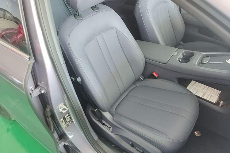 Used Hima H5 2025 Model Pure Electric Pro Right Front Seat