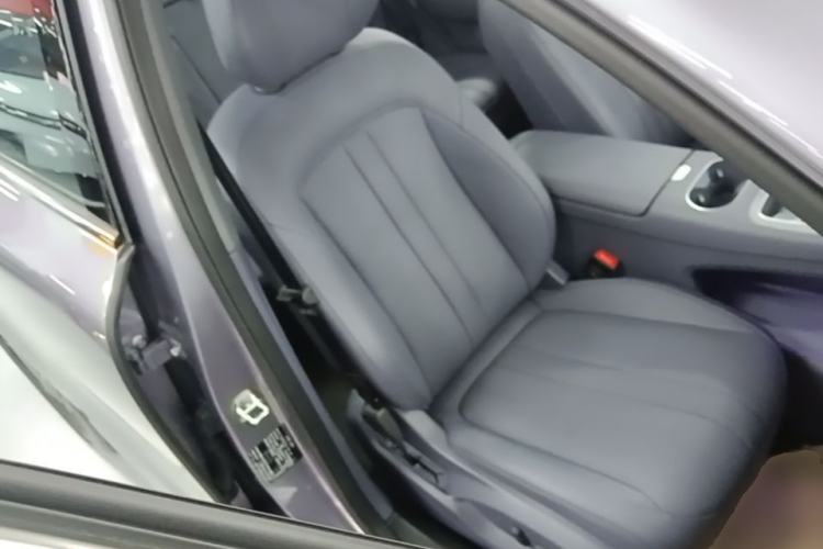 Used Hima H5 2025 Model Range-Extending Max Right Front Seat