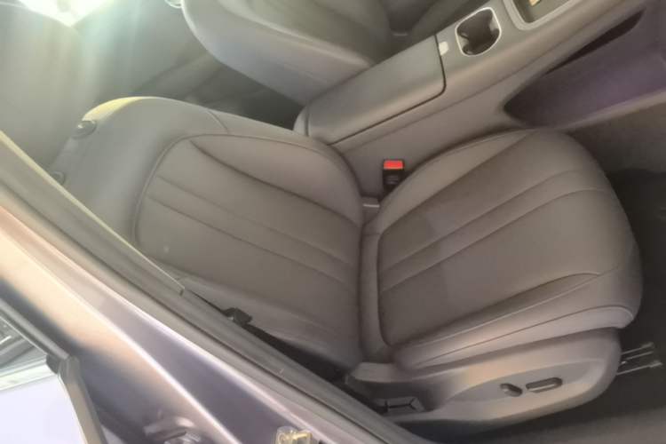 Used Hima H5 2025 Model Range-Extending Max Right Front Seat
