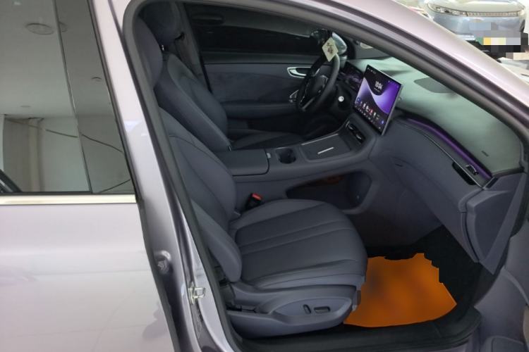 Used Hima H5 2025 Model Range-Extending Max Right Front Seat