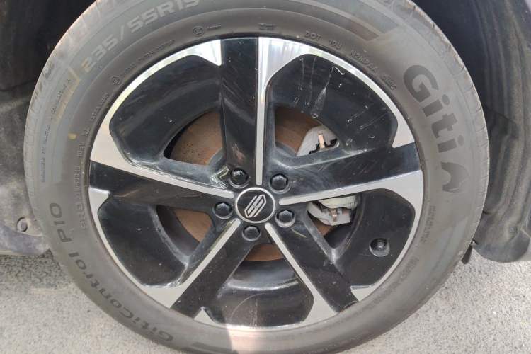 Used Hima H5 2025 Model Range-Extending Pro Right Front Wheel Hub