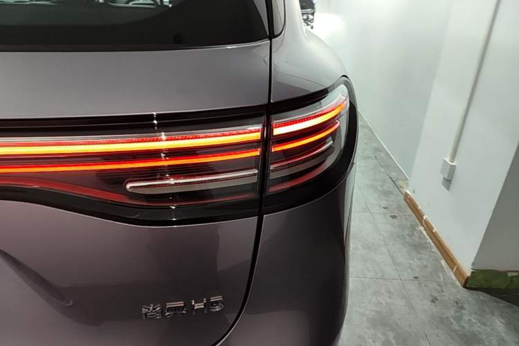 Used Hima H5 2025 Model Range-Extending Max Right Rear Taillight
